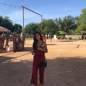 Meet your Posher, Caroline